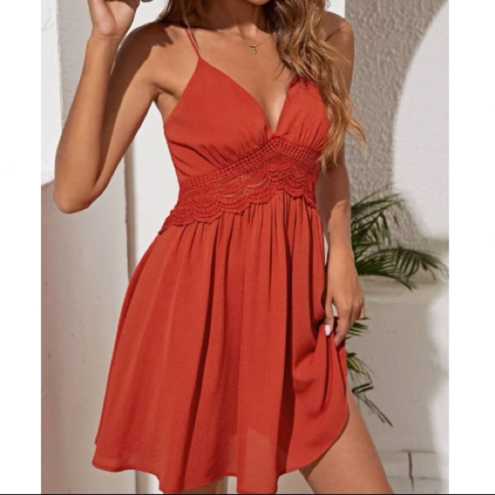 Boho lace insert tie back cami dress - Picture 9 of 16